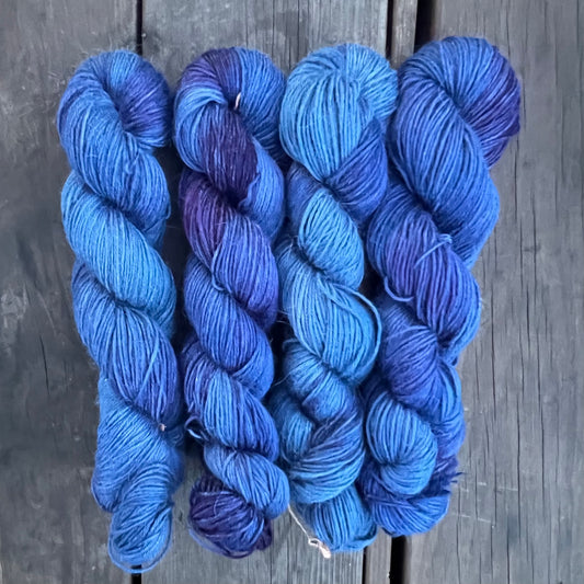 Garn fra Køge Alpaca/silk farve: Midnat