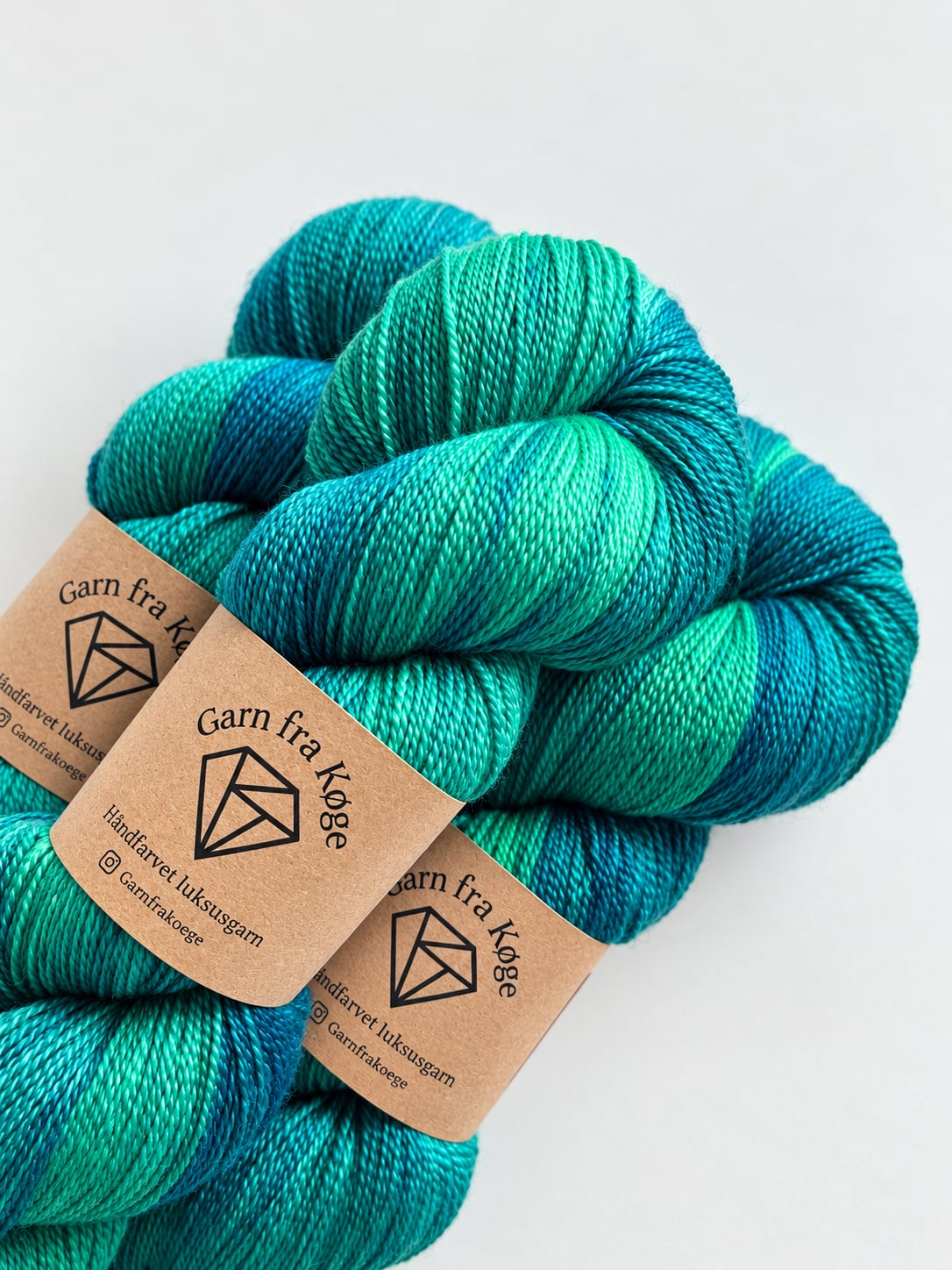 Garn fra Køge Håndfarvet merino/silke lace farve: Grøn misundelse