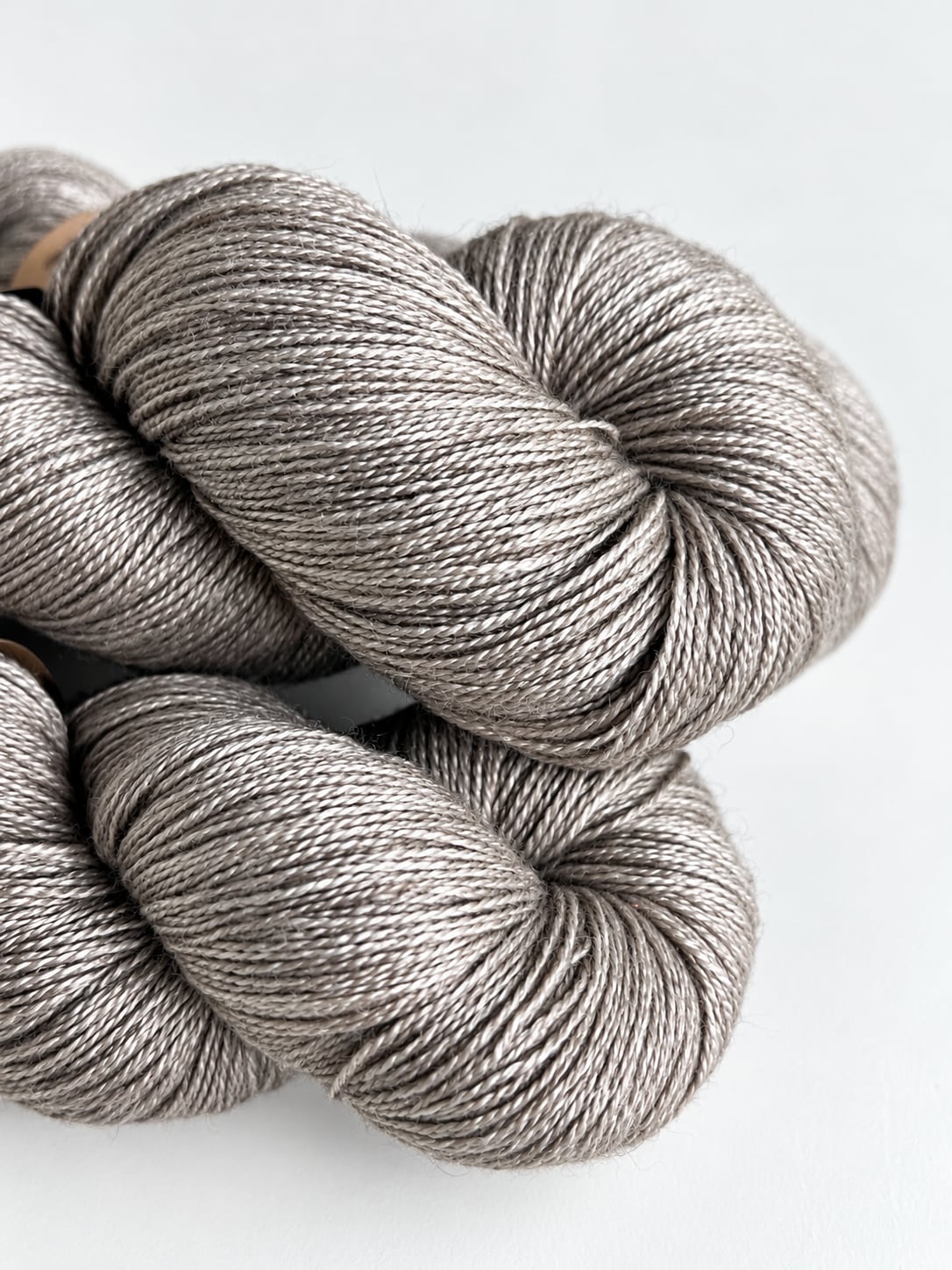 Garn fra Køge merino/silke/yak-lace (ufarvet)